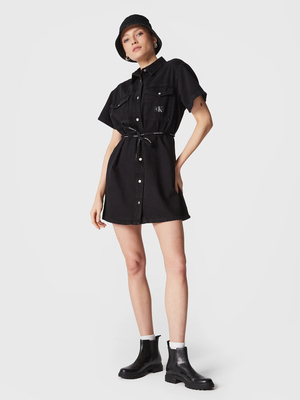 Calvin Klein dámské džínové šaty - M (1BY)